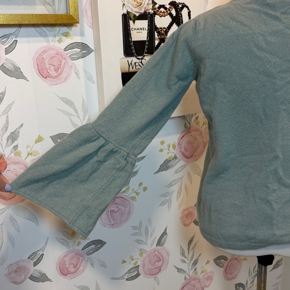 Benedetta B Chic Light Blue Long Sleeve Sweater Women's Top - Picture 4 of 4